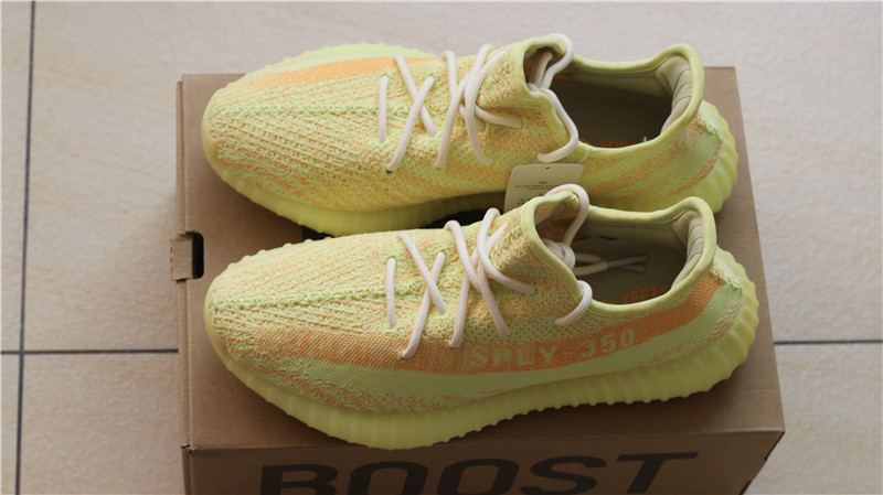 Adidas Yeezy Boost 350 V2 Yellow